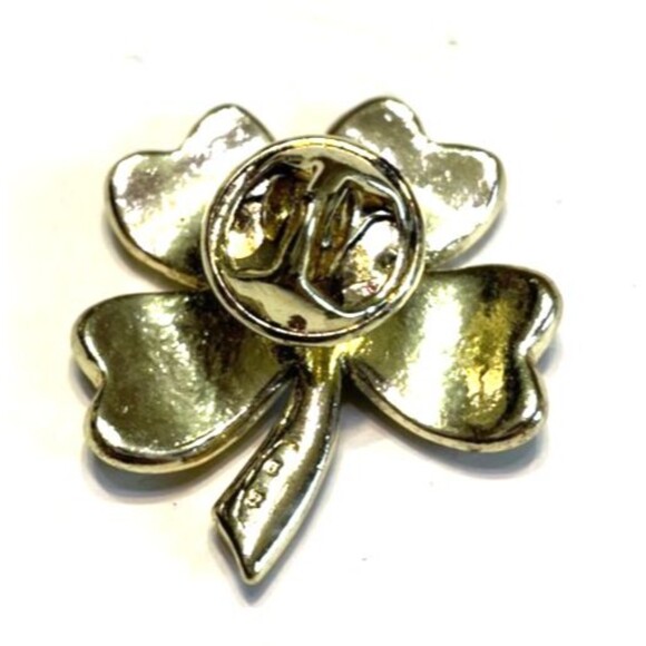 Enamel Shamrock Pin 4 Leaf Clover St Patricks Day - Picture 2 of 6